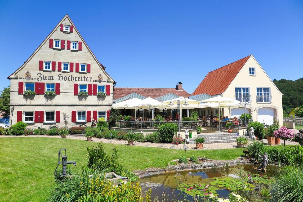 Apartamento Cafe-Restaurant Zum Hochreiter Spalt Exterior foto